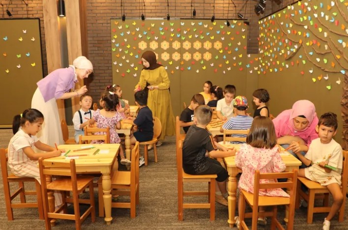Konya Karatay’da Masal Atölyesi Miniklerin Beğenisini Kazandı
